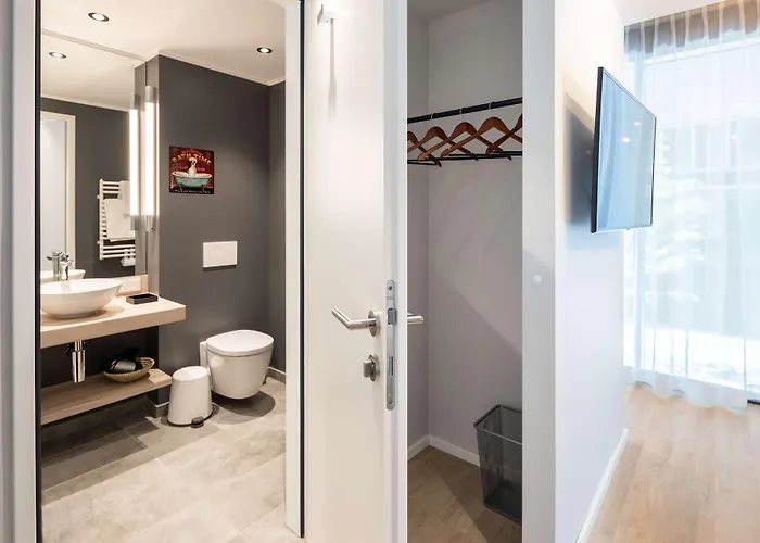 Adina Serviced 4* Viena